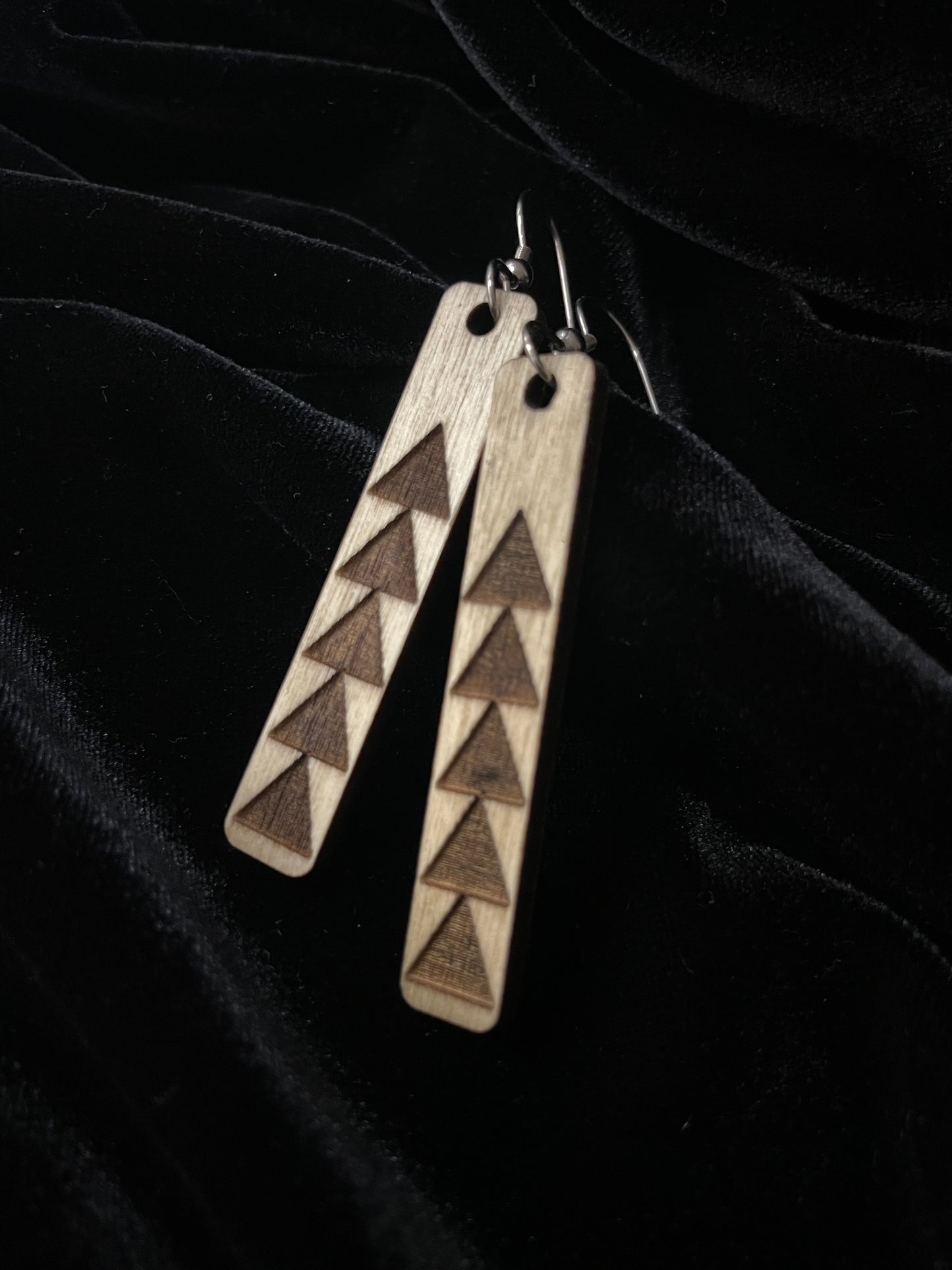 Earrings - Nā Mauna ʻElima (natural)